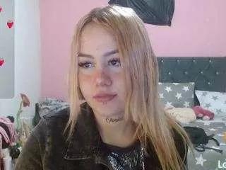 alisonpussyjuicy from CamSoda is Freechat