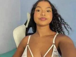 chloe-evanss from CamSoda is Freechat