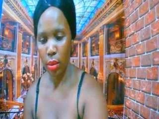 ebonybigass4u from CamSoda is Freechat