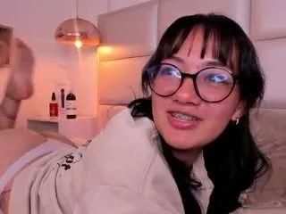 eva-beluccii from CamSoda is Freechat