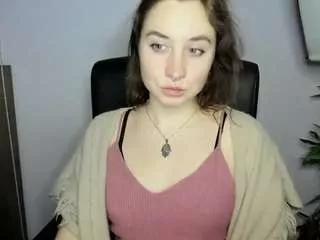 lisacrystal from CamSoda is Freechat