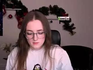 luna-berryy from CamSoda is Freechat