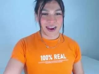 miavalentinaaa from CamSoda is Freechat