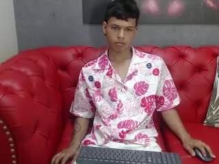 taylorsmitson from CamSoda is Freechat