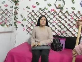 thedreamgirlss from CamSoda is Freechat