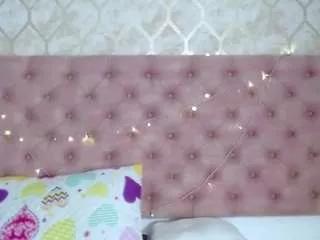 valerierossee from CamSoda is Freechat