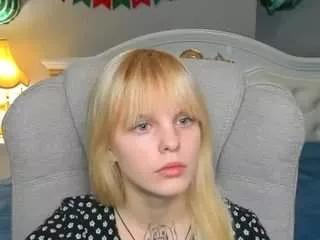 whiteangelina from CamSoda is Freechat