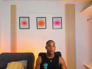 axel_silva from Flirt4Free is Freechat