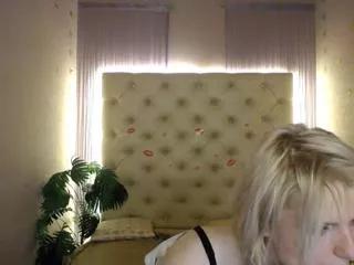 lena_paul from Flirt4Free is Freechat