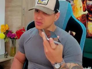 titan_jones from Flirt4Free is Freechat