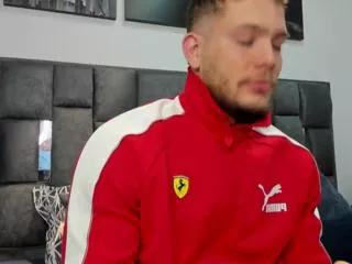 valentino_ferrari from Flirt4Free is Freechat