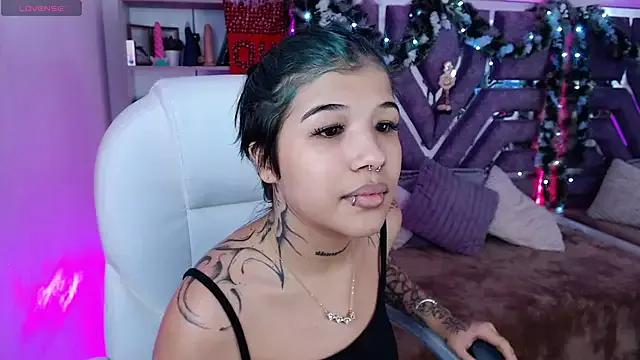 AliceWalker_11 from StripChat is Freechat