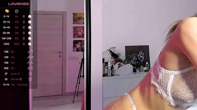 Andrea_tasty from StripChat is Freechat