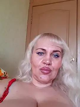 IsabellaBoni from StripChat is Freechat