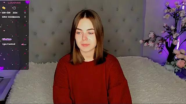 JulianaHaith from StripChat is Freechat