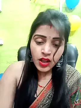 KUNTI_88 from StripChat is Freechat