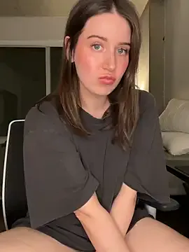 StripChat nerdynina is Freechat nerdynina — Freechat on StripChat