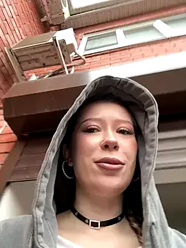 StripChat RollDolls is Freechat RollDolls — SHOW TITS ALL GIRL