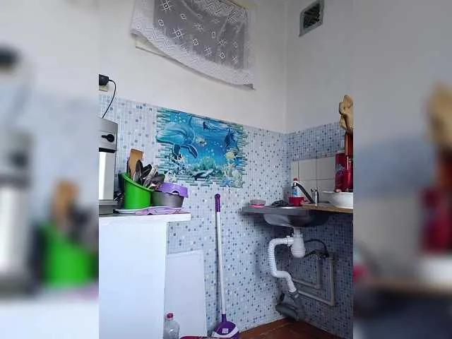 Offline Alenushka888 on BongaCams