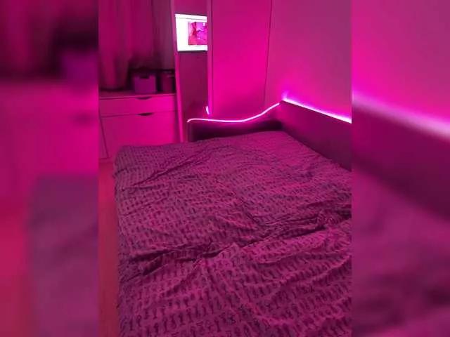 Offline AlexMir69 on BongaCams