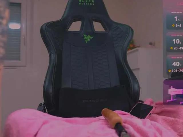 Freechat AliceDavidson on BongaCams