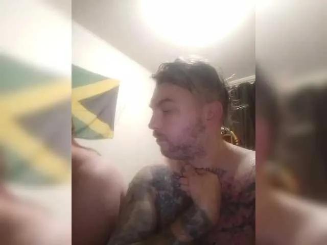 Offline AliceFoxy777 on BongaCams