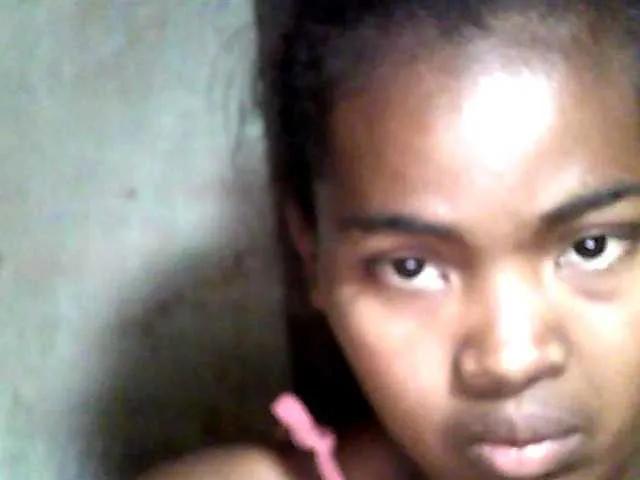 Allycha1 on BongaCams 