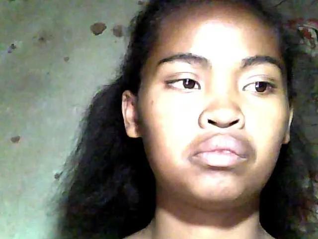 Allycha1 on BongaCams 