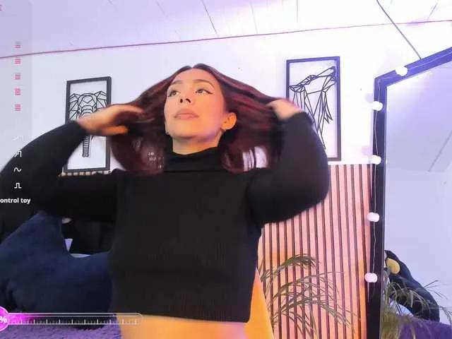 Offline Arianne-ferrer on BongaCams