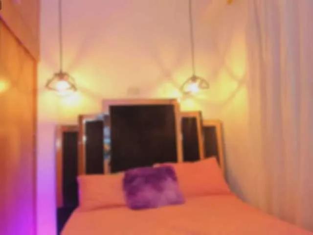 Offline Cassiestevens on BongaCams