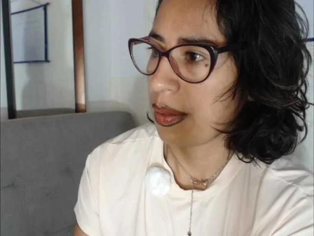 cataleya35 on BongaCams 
