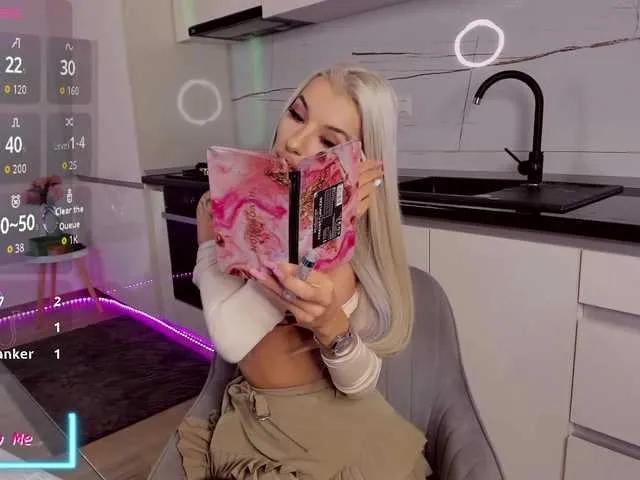 Freechat CelyneMay on BongaCams