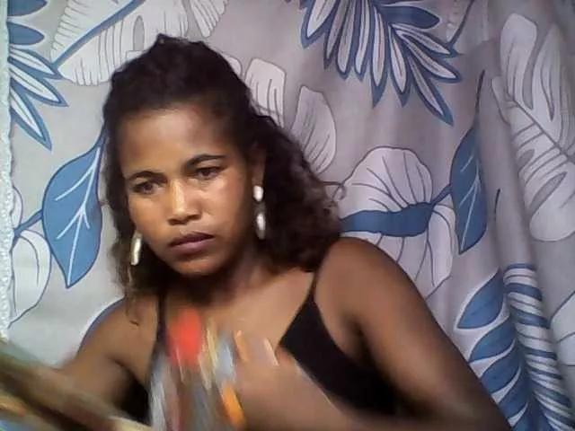 Offline chaimah on BongaCams