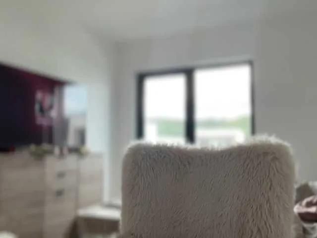 Freechat claireheart on BongaCams