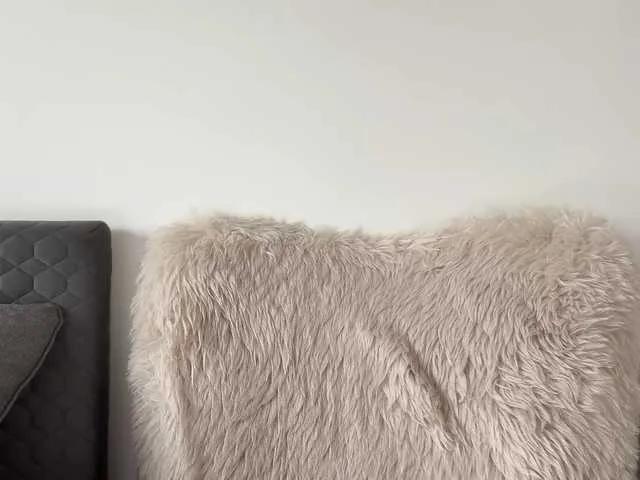 Freechat claireheart on BongaCams