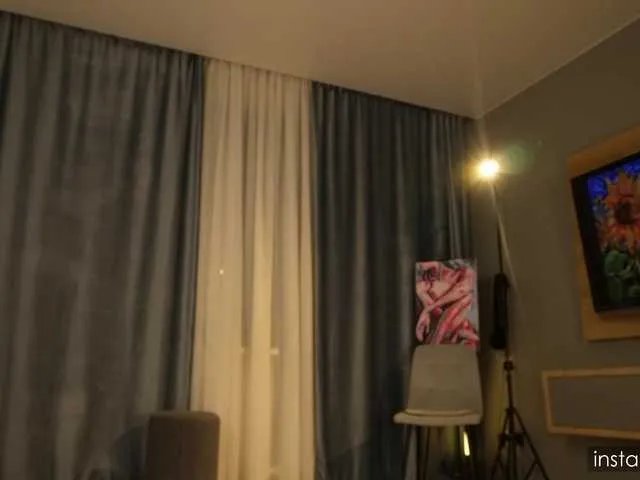 Offline Cuterori on BongaCams