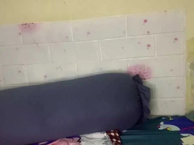 Offline Daisy119 on BongaCams