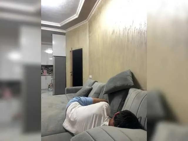 Offline Davit1 on BongaCams