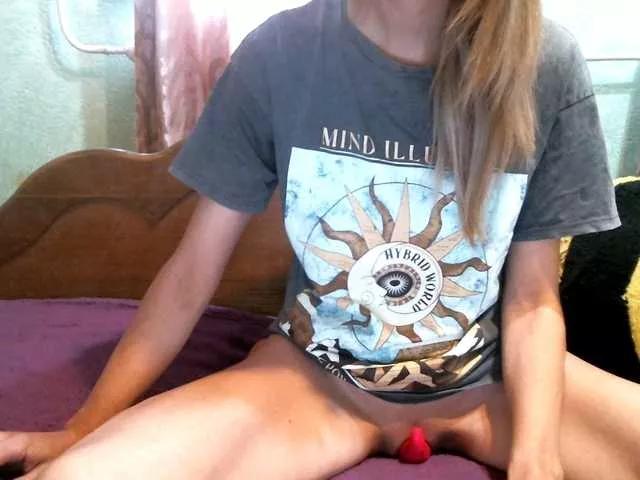 Offline DennisXCarol on BongaCams