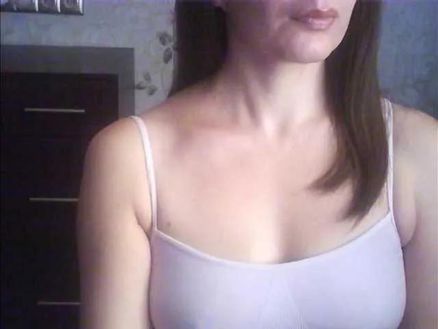 droplet83 on BongaCams