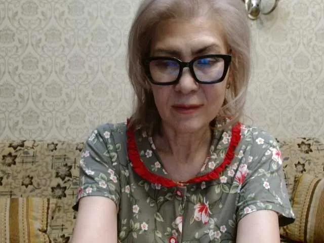 Elegant00Lady on BongaCams