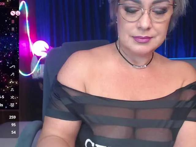 Offline EllenRiplley on BongaCams