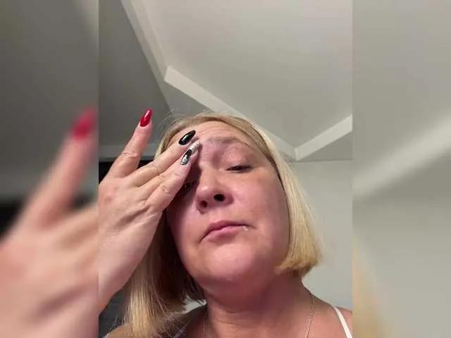 Freechat Eva-Bella on BongaCams