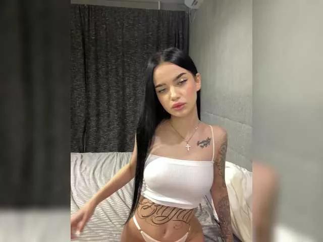 Freechat EvaDesire on BongaCams