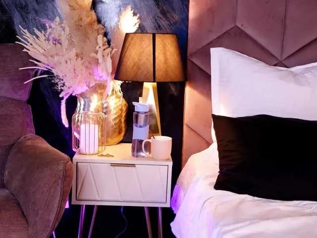 Freechat EvaRayne on BongaCams