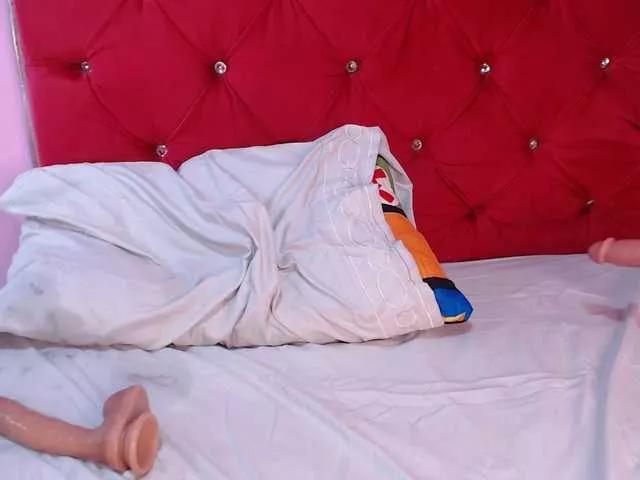 Offline Evasummer1 on BongaCams