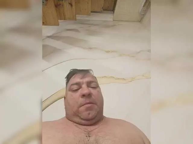 Offline family2020 on BongaCams