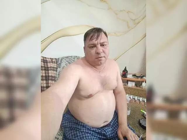 Offline family2020 on BongaCams