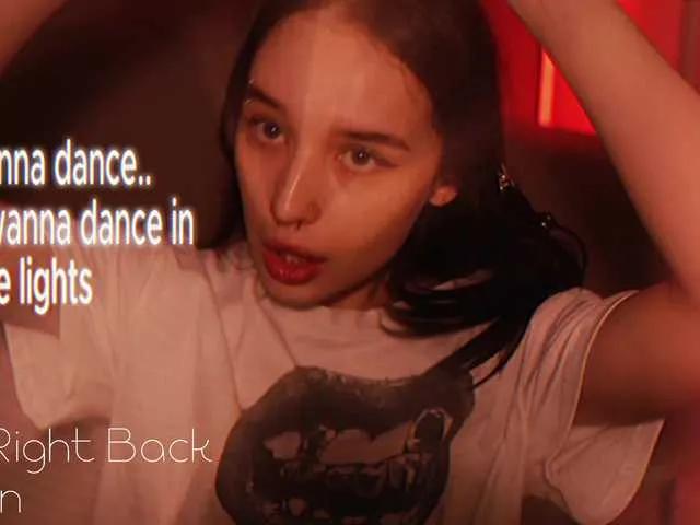 Freechat hor-neyJ0zy on BongaCams