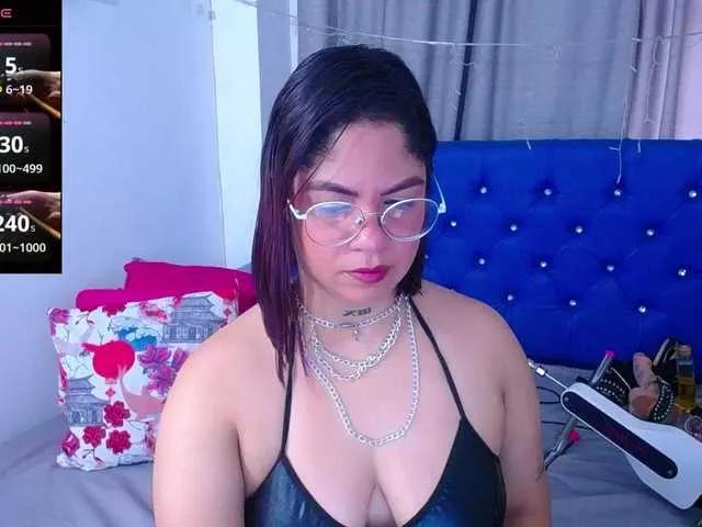BongaCams horny-cougar is Freechat horny-cougar — Open-minded people willing to enjoy without taboos, I love to masturbate in c2c